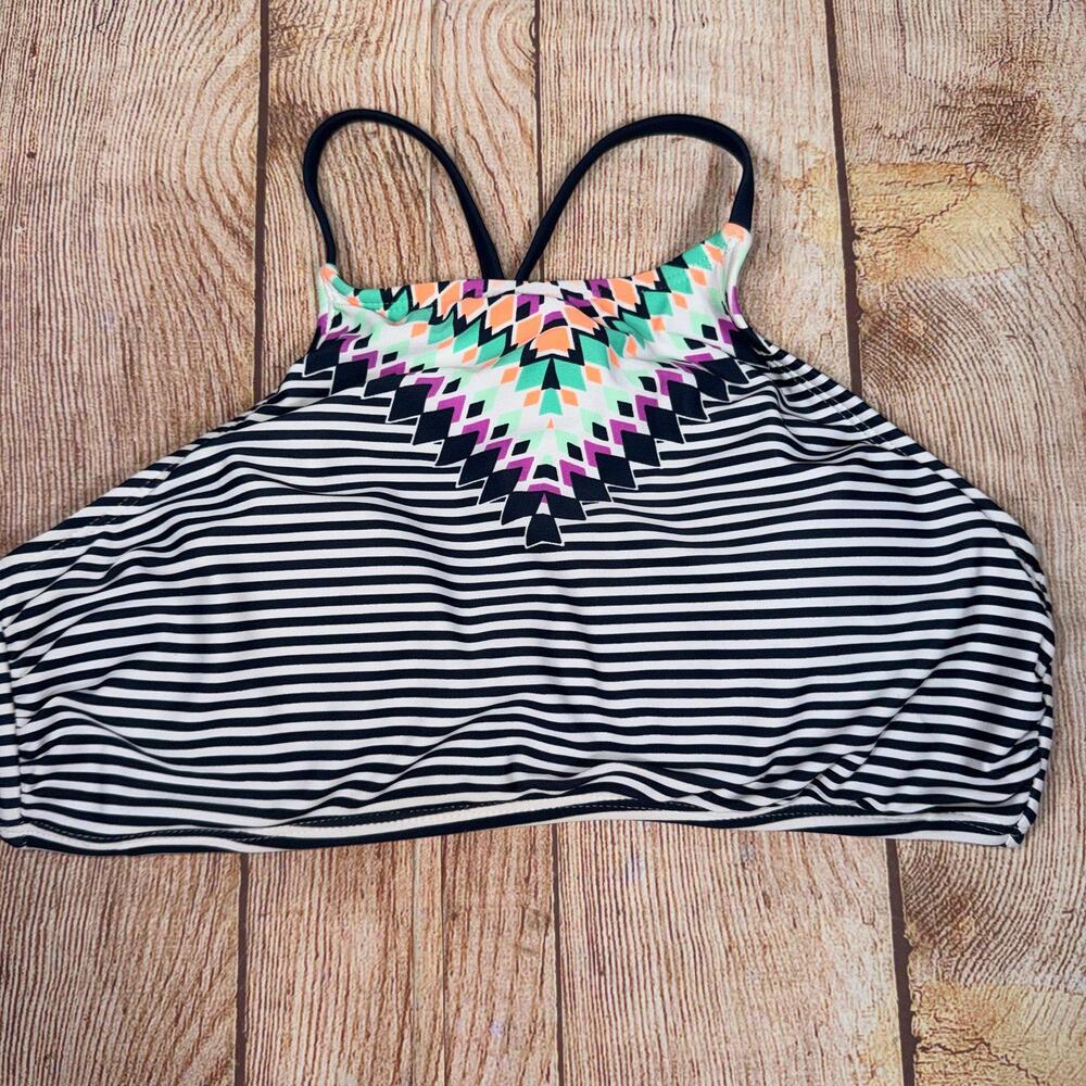 Xhilaration Large Striped Bikini Top with Geometric Pattern